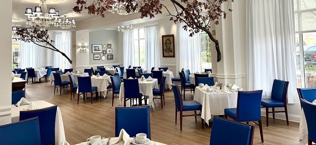 The Oak Room Restaurant