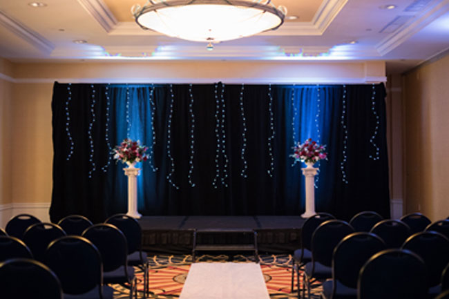 Ceremony Set Up at Wyndham Gettysburg – Photography by Maria Silva-Goya